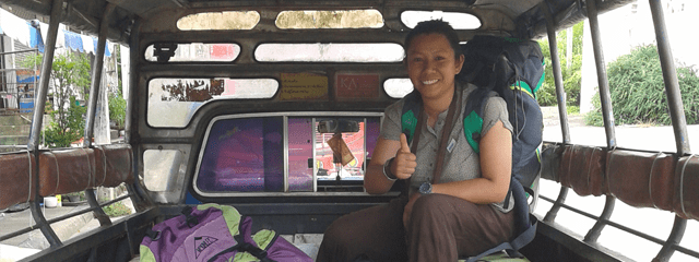 Rattana en sac à dos