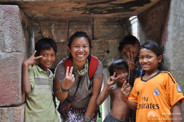 Enfants ruines Ek Phnom