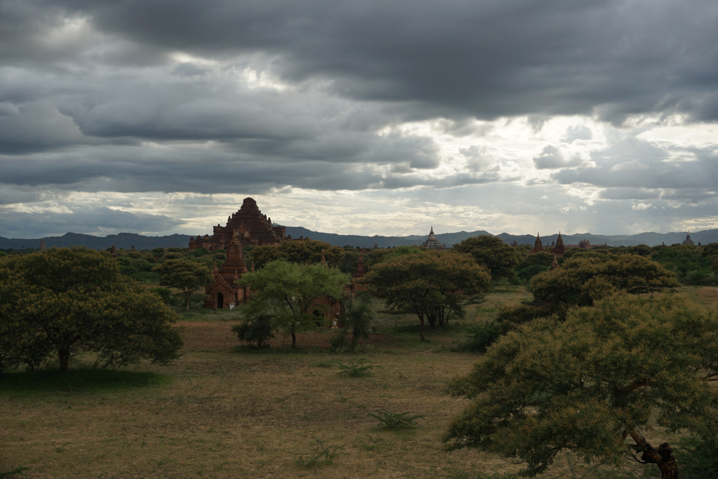 Coucher de soleil avant pluie