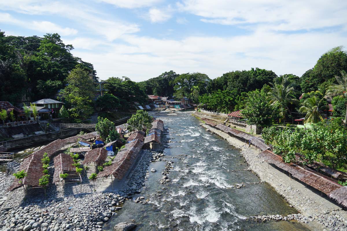 Rivière à Bukit Lawang