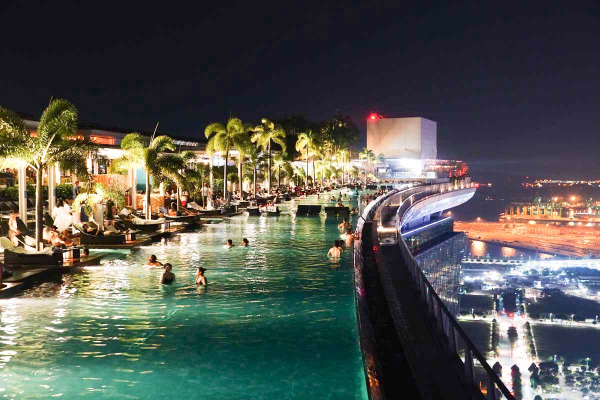 Visiter Singapour: Piscine à l'hôtel Marina Bay Sands