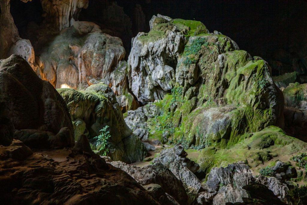 grottes de Vieng Xai