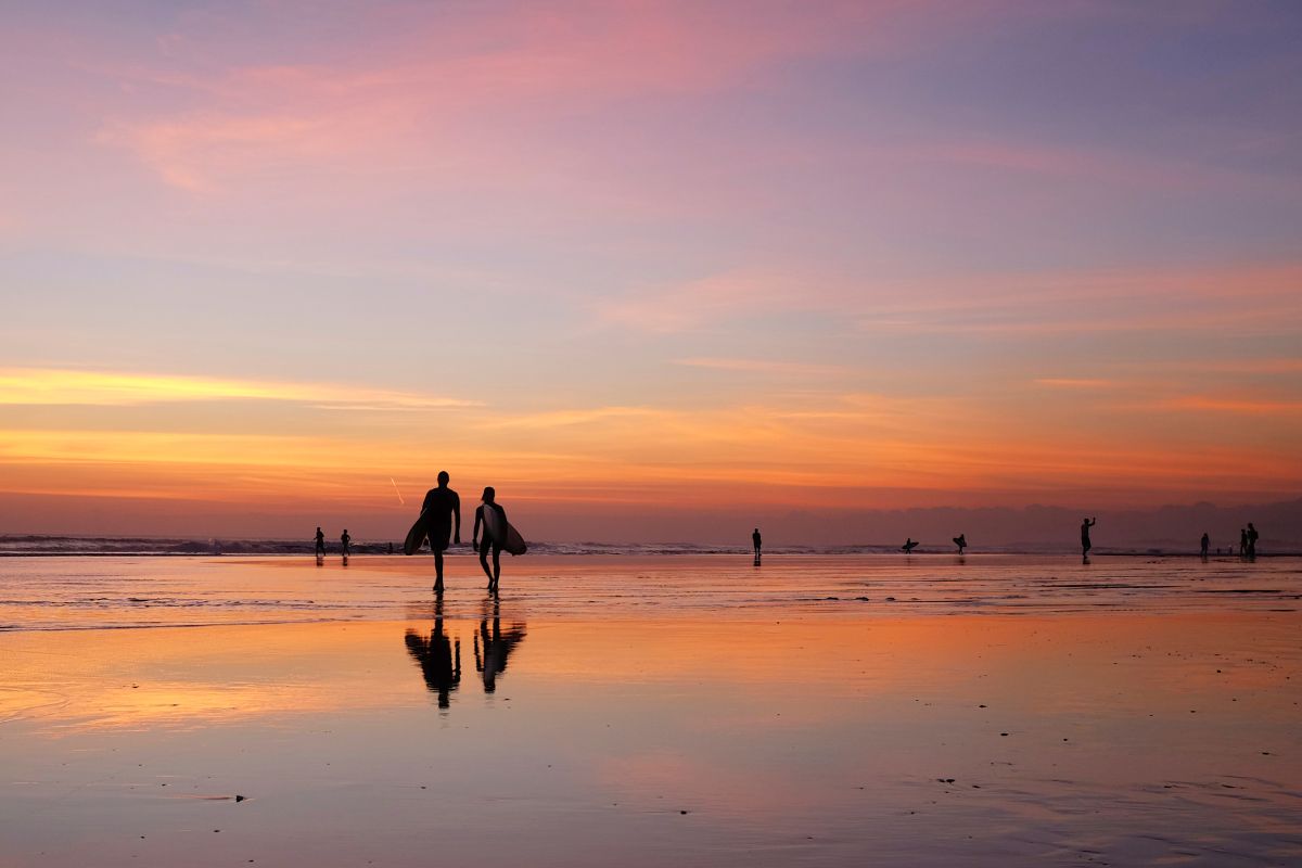 Où apprendre le surf en Asie