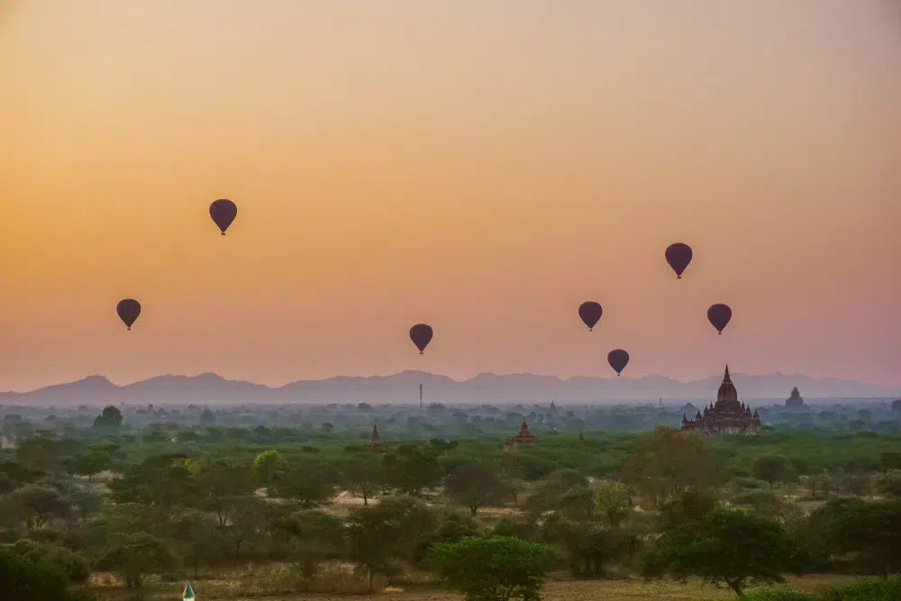 lever de soleil bagan.jpg