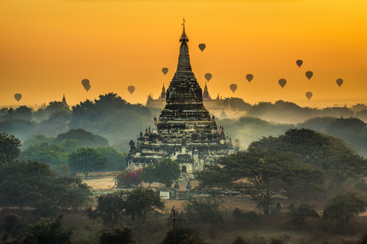 levers et couchers de soleil a bagan