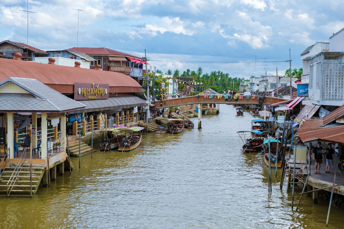 amphawa